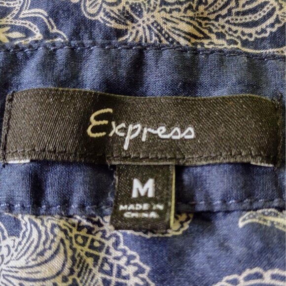 Express Button Front Shirt Multiclor Womens Size Medium Paisley Print Po… - Picture 5 of 7